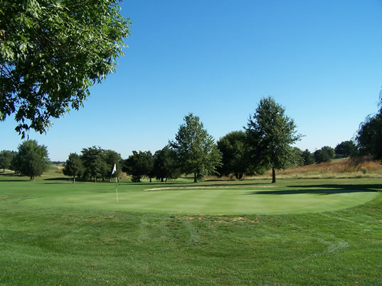 Wamego Country Club